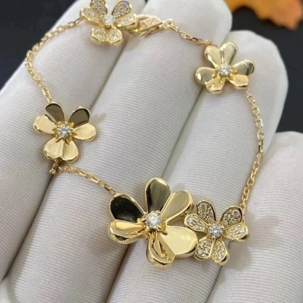 FRIVOLE  5 Flower  AAAA C Z Bracelet 18K Gold Plated 925 Sterling Silver - Picture 4 of 4
